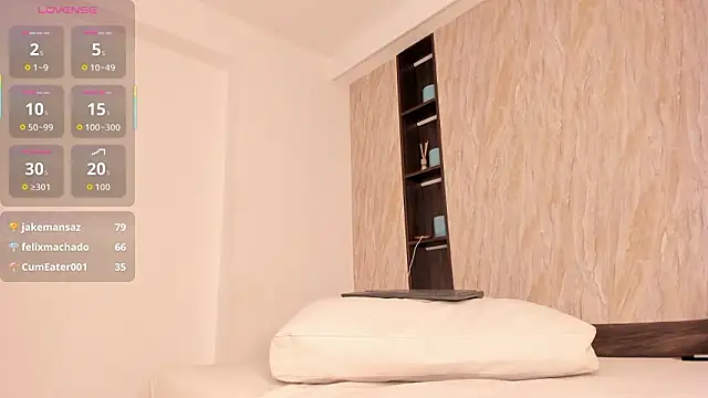 ayla_velt's cam snapshot