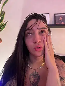 EmmyEvans1's cam snapshot