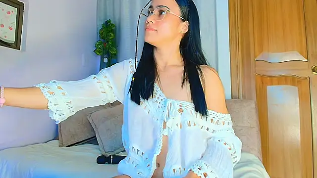 lizzy_kane's cam snapshot