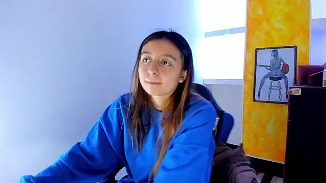 lala_clark's cam snapshot