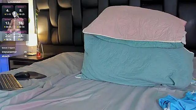 JadeSmiith_'s cam snapshot