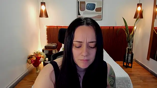 KatherineBond's cam snapshot