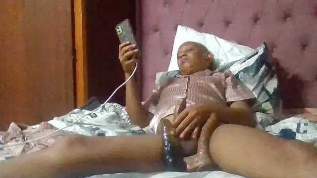 ShooingBunch live sex cam