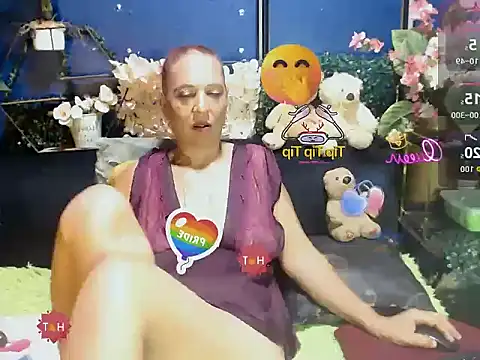 Hot_queen57 live sex cam