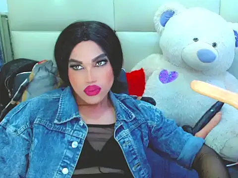 NharaBigCock live sex cam