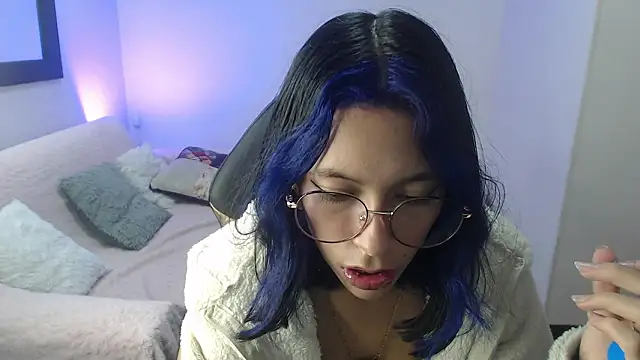 Kittie_nala_'s cam snapshot