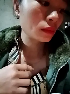 l_kiss's cam snapshot