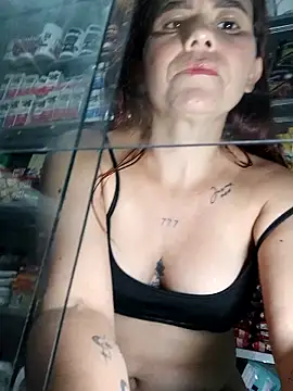 Queen_lorena live sex cam