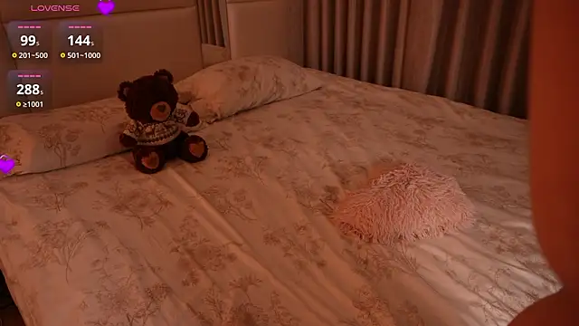 Lilly_Colins's cam snapshot