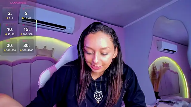 katy_sweet19's cam snapshot