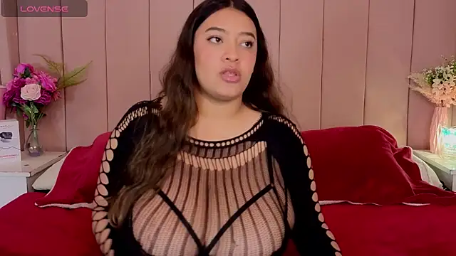 MollyBigBoobs12's cam snapshot