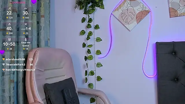 Quiinn_bx's cam snapshot