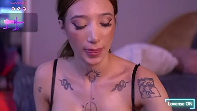 SiennaJayden's cam snapshot