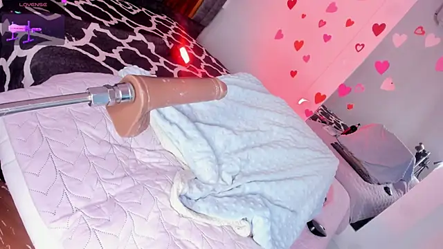 Hilary_Smile_'s cam snapshot