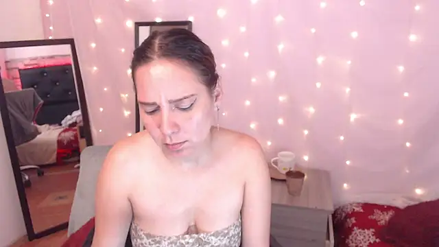 camila_delarosa's cam snapshot