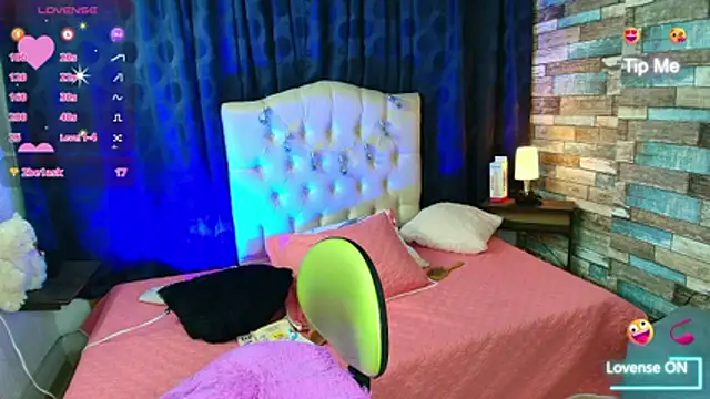 sofiasex99's cam snapshot