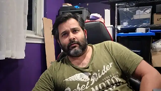 toronto-baddad's cam snapshot