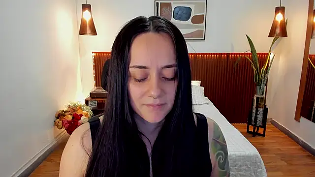 KatherineBond's cam snapshot