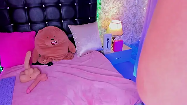 Luna_Sommer's cam snapshot