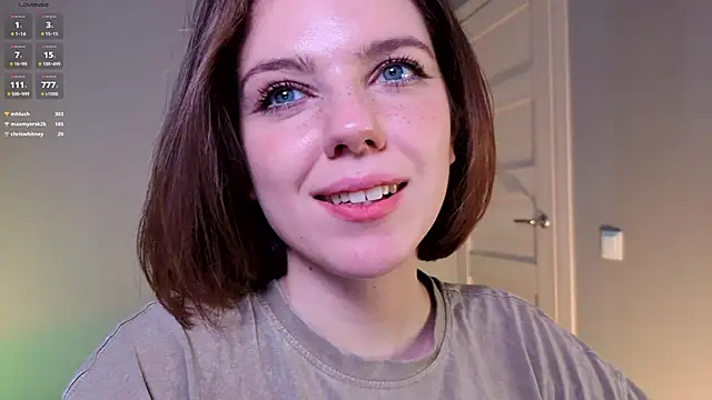 PollyRouge__'s cam snapshot