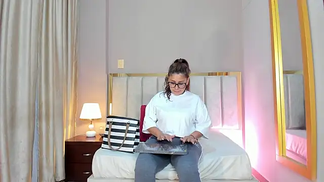 HannaaWells's cam snapshot