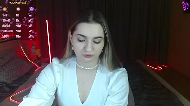 BellaaBlushh's cam snapshot