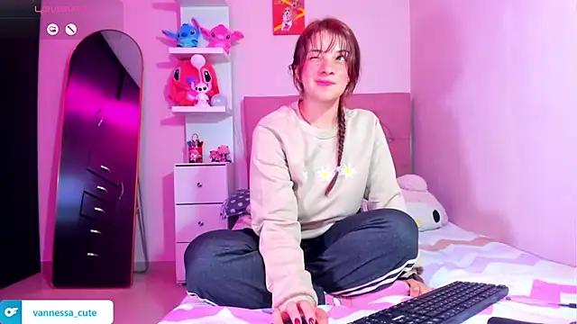 Vannessa__Shy's cam snapshot