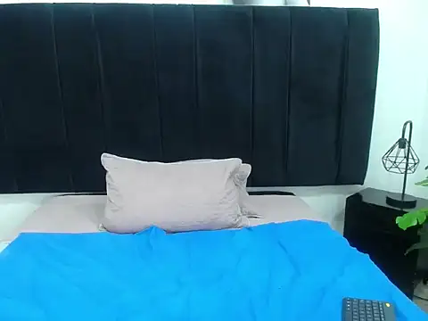 CamiilaReyes's cam snapshot