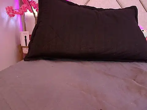 nathalya_summer's cam snapshot