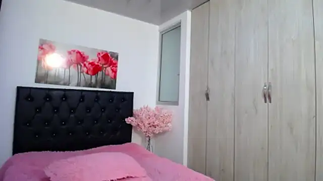 pinky_f00x's cam snapshot