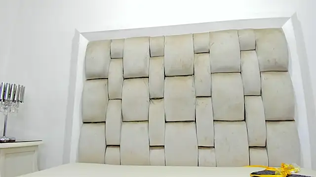 ValerieSoto's cam snapshot