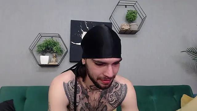 KaneHunter's cam snapshot