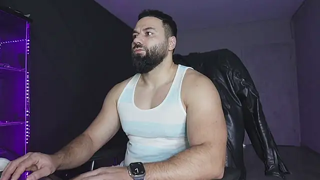 mattmasterss live sex cam