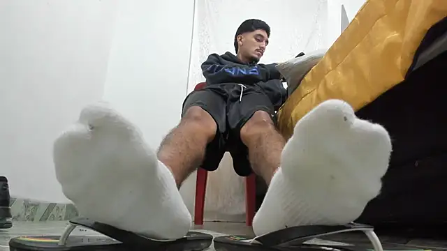 latin_bbc's cam snapshot