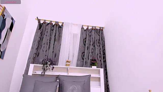 Mistt_Mia's cam snapshot