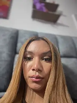 Nikol_Rang__ live sex cam