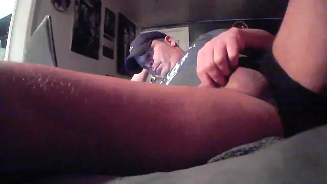 JRock69nKzoo's cam snapshot