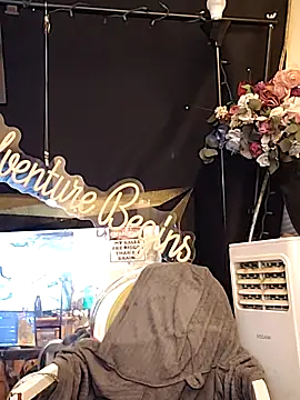 B4KINC's cam snapshot