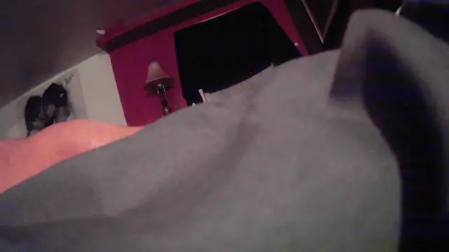 JRock69nKzoo's cam snapshot