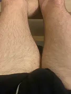 pezzerb7's cam snapshot