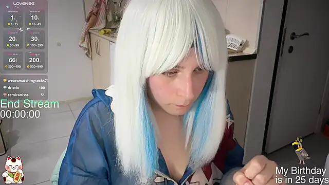 ShiroiFubuki's cam snapshot