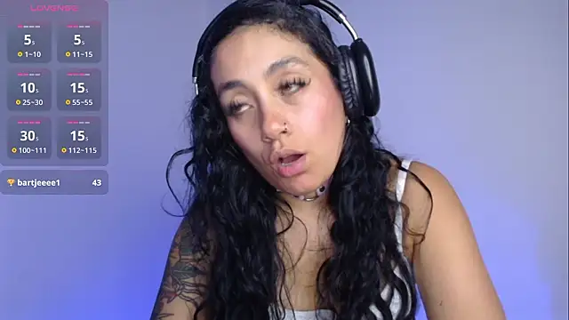 Millie_bobby's cam snapshot