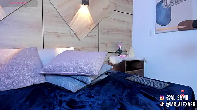 sussan_fox_'s cam snapshot