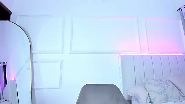 KaliBloom's cam snapshot