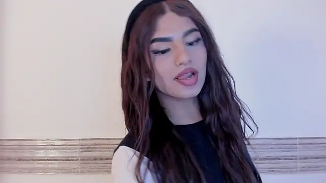 Sophia_Cambpell live sex cam