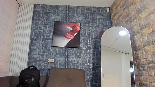 for_itan live sex cam