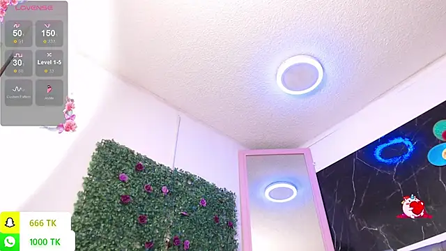 LAILAGUMMY live sex cam