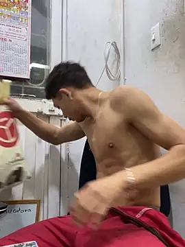 santiObrero live sex cam