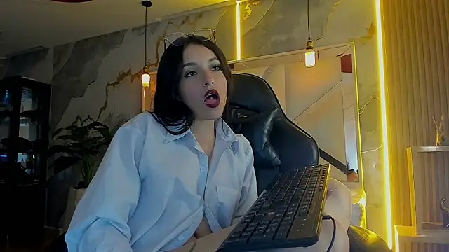 sophiadoll_tf's cam snapshot