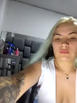 lorens0606's cam snapshot